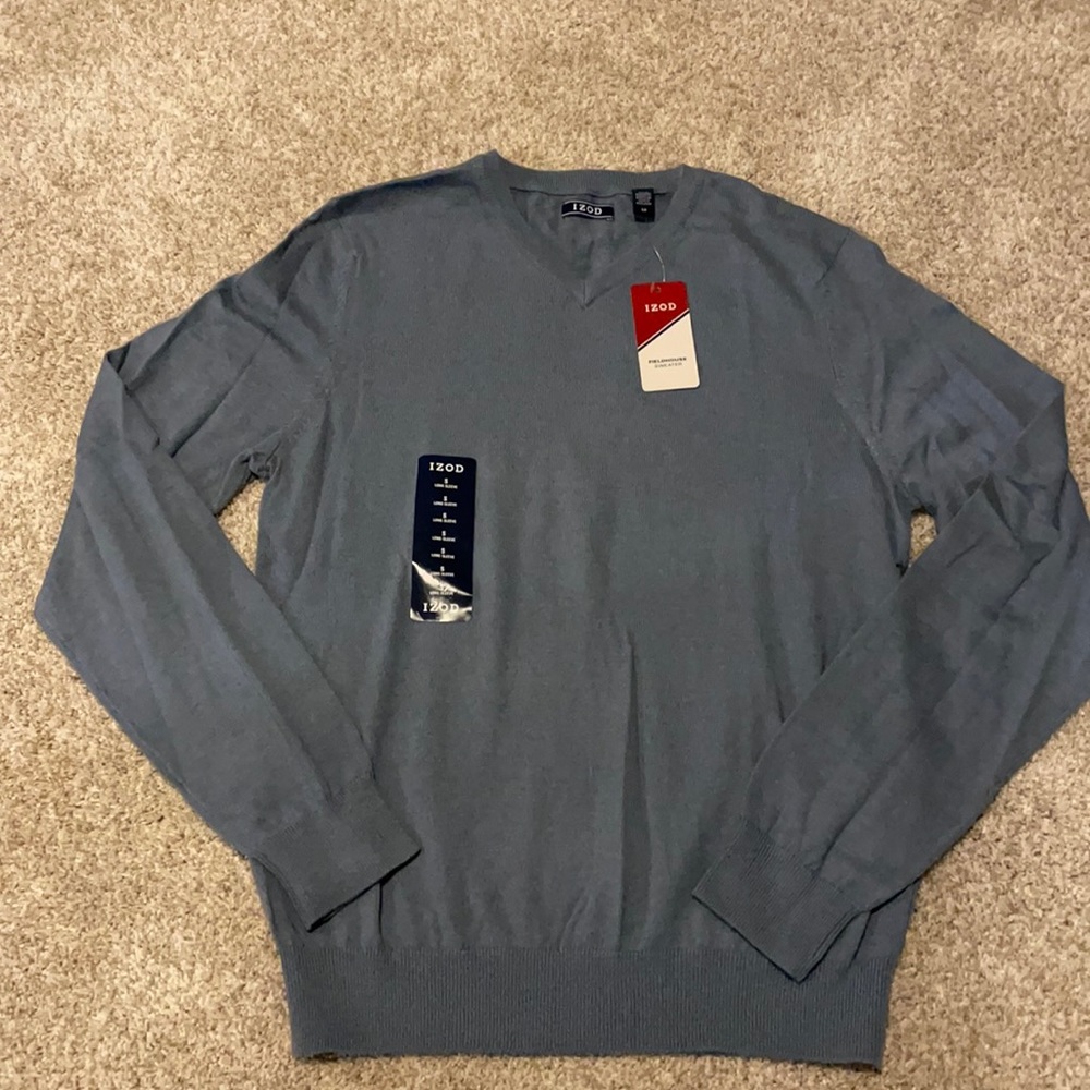 BNWT IZOD Men’s Fieldhouse Sweater. Size Small